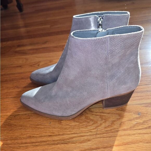 Michael Shannon Gray Leather Booties Womans Size 8 - Picture 3 of 7